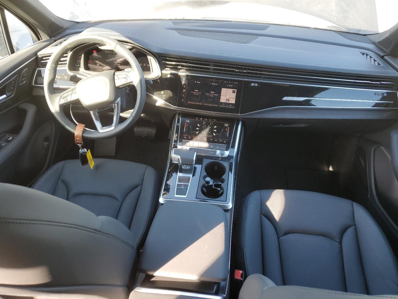 2024 Audi Q7 - Image 8