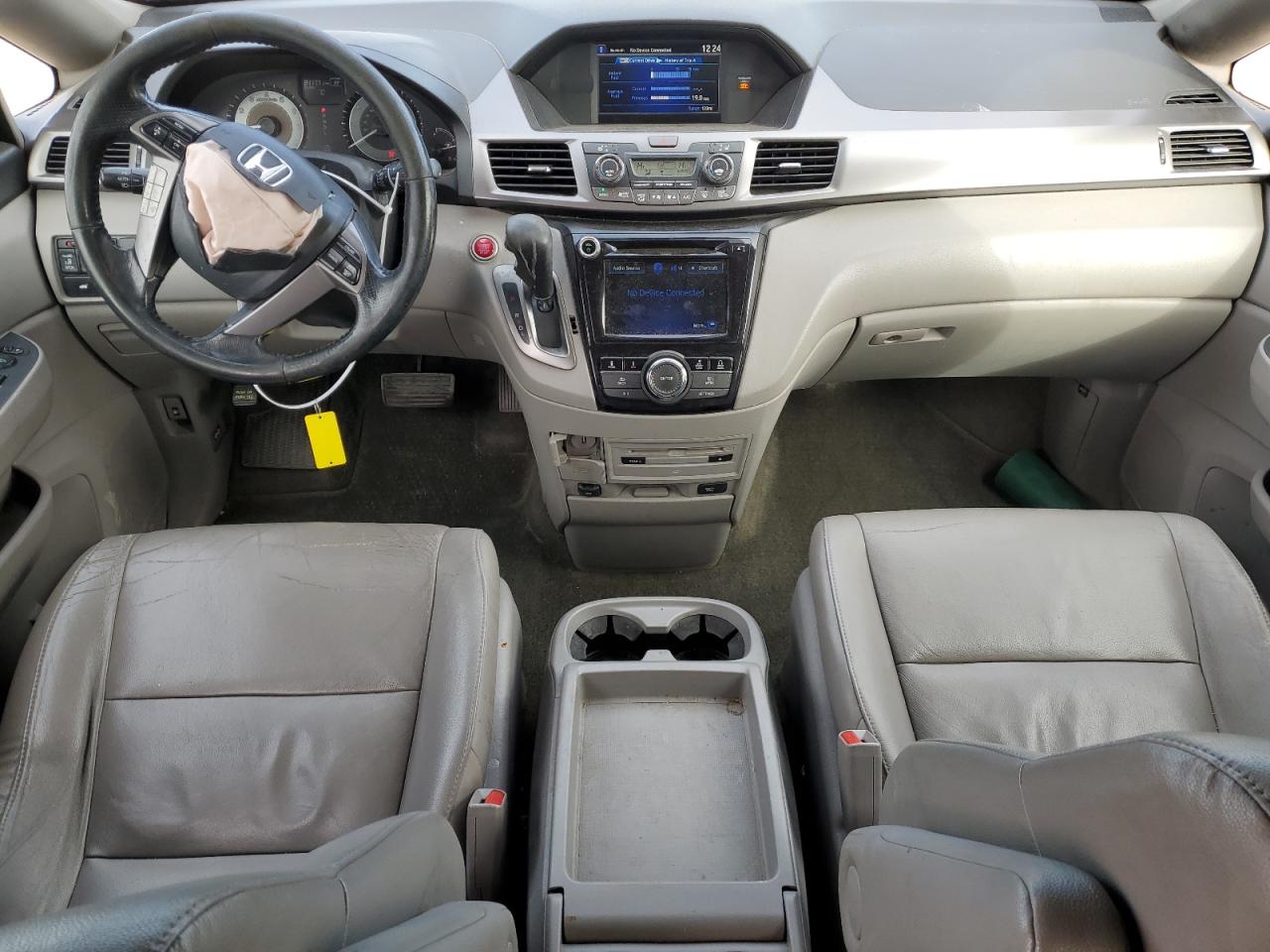 2015 Honda Odyssey - Image 8