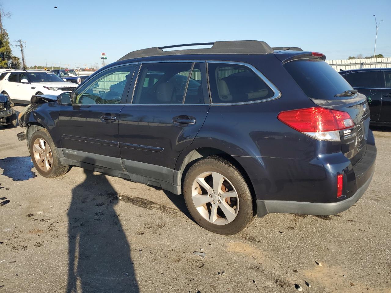 2013 Subaru Outback - Image 2