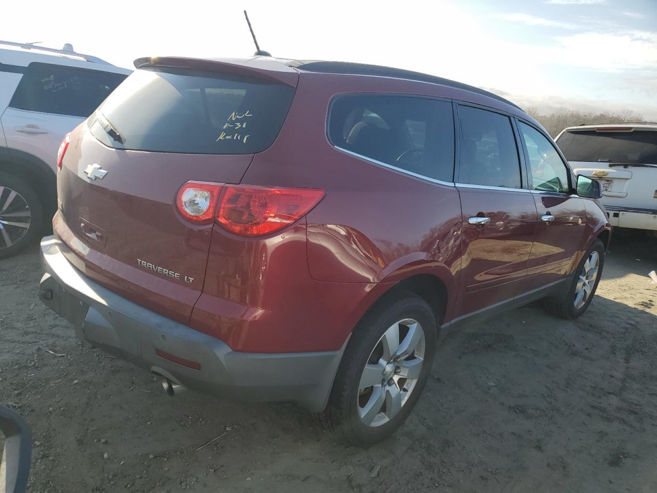 2011 Chevrolet Traverse - Image 3
