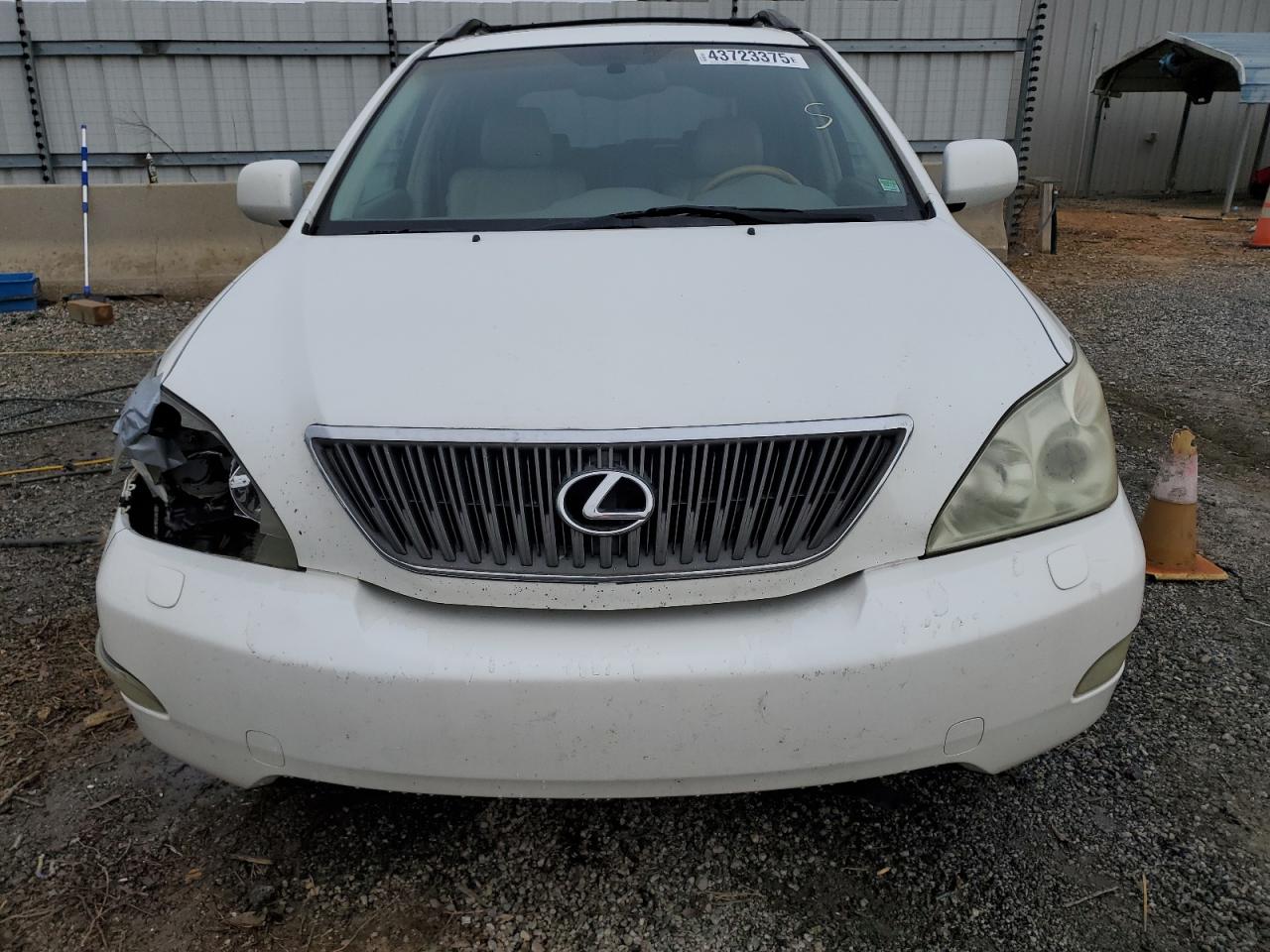 2004 Lexus RX - Image 5