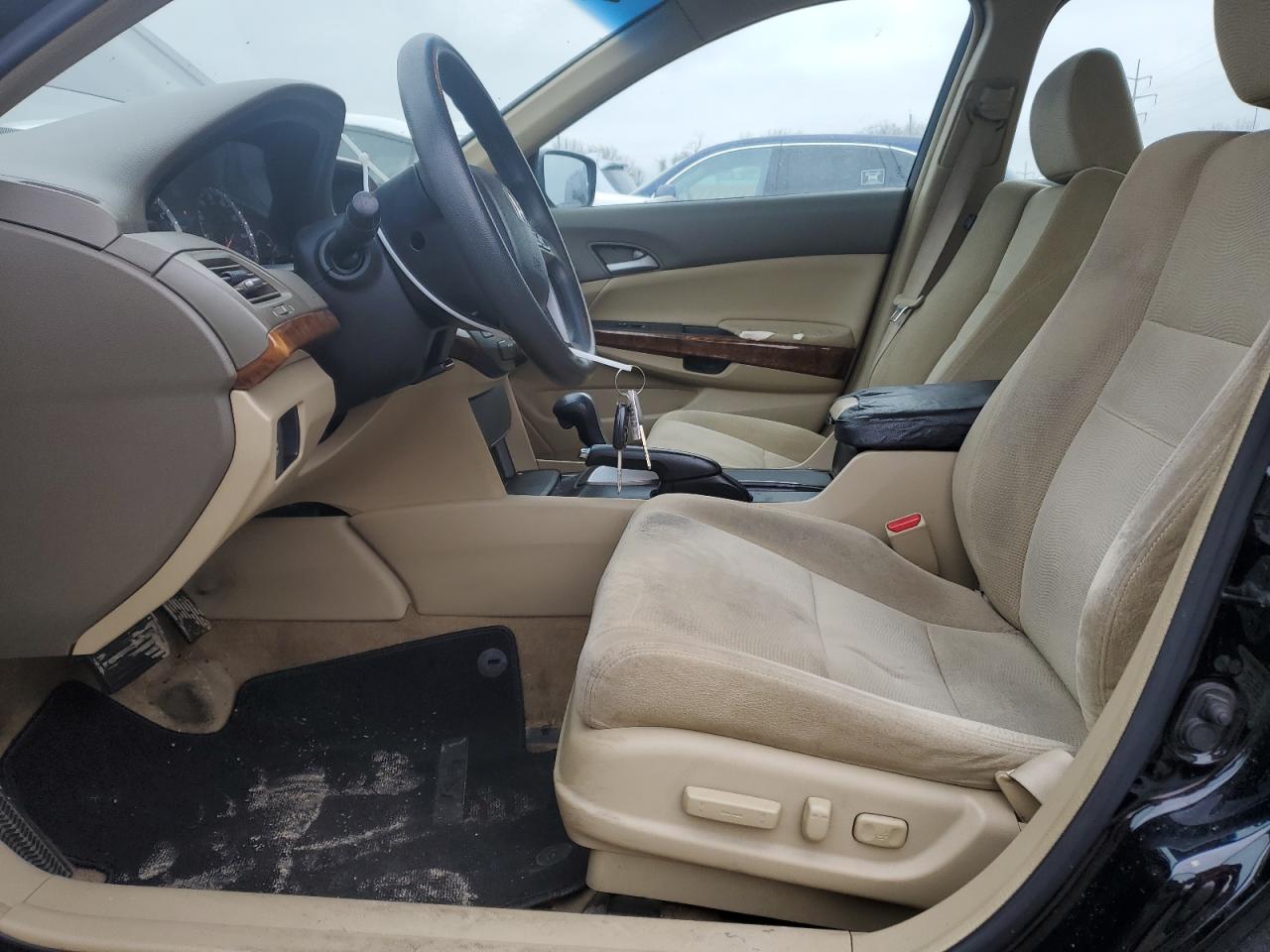 2009 Honda Accord - Image 7