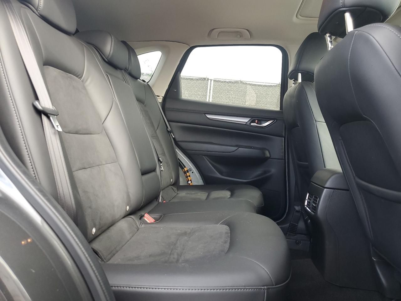 2020 Mazda CX-5 - Image 11