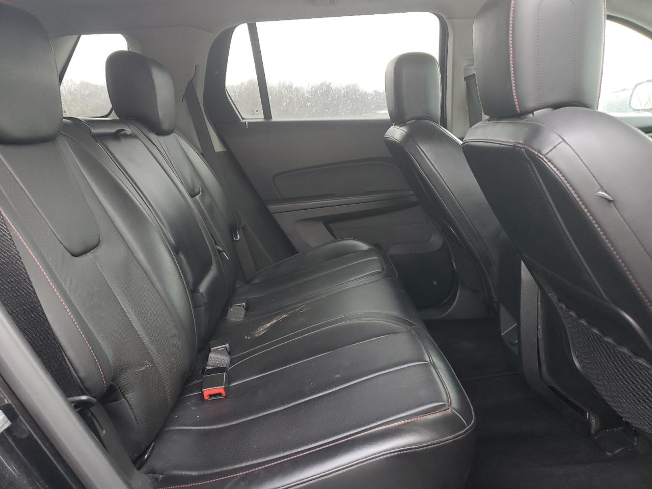 2010 GMC Terrain - Image 11