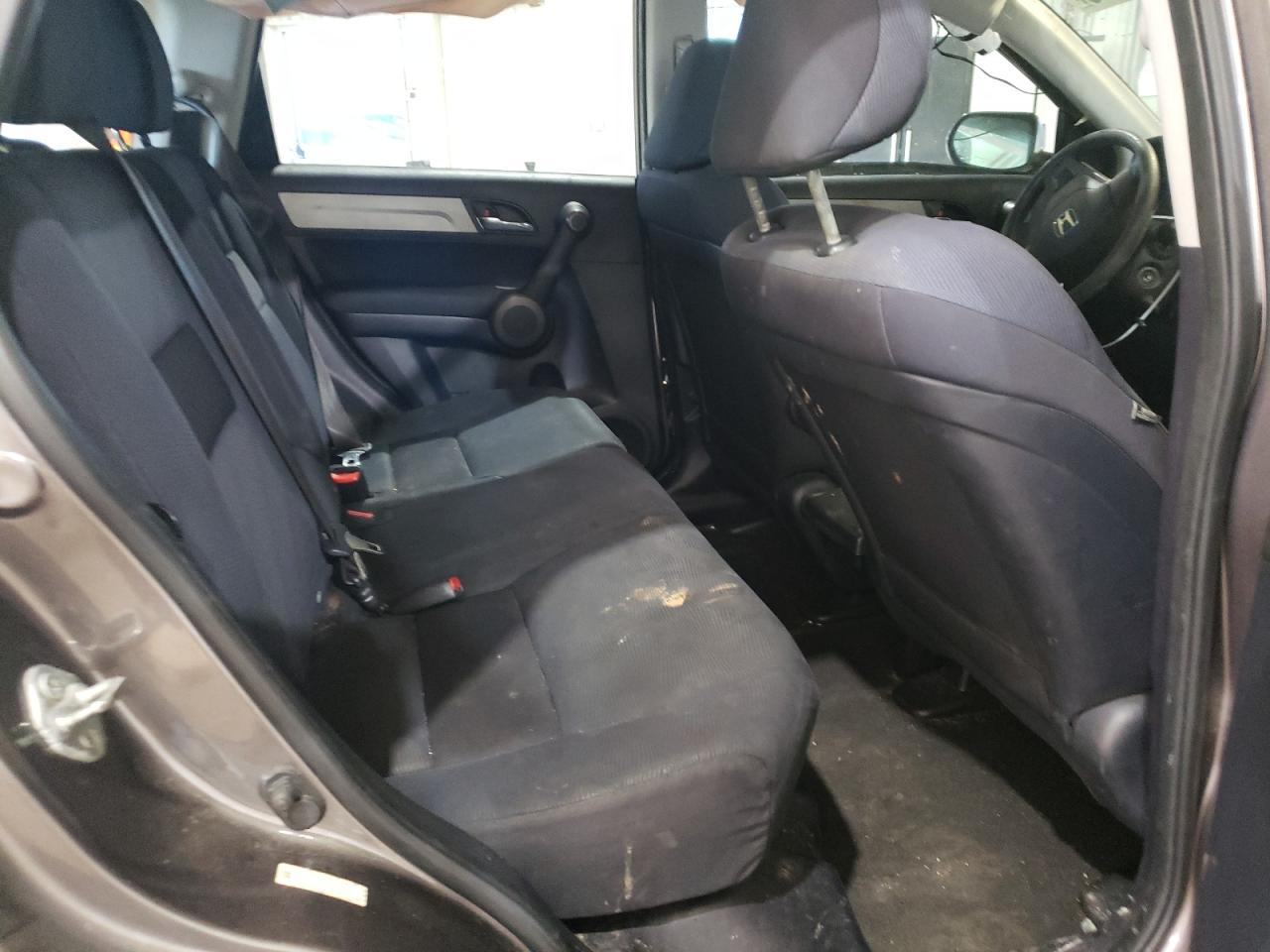 2011 Honda CR-V - Image 11
