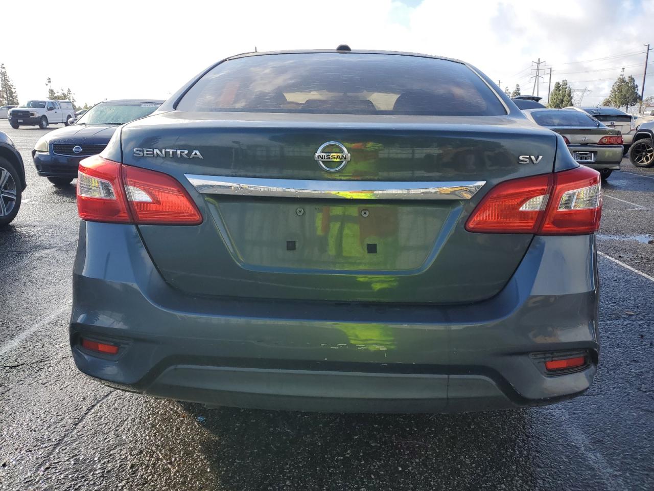 2016 Nissan Sentra - Image 6