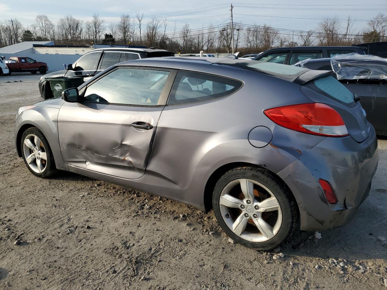 2014 Hyundai Veloster - Image 2