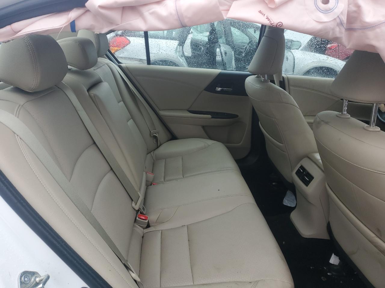2016 Honda Accord - Image 10