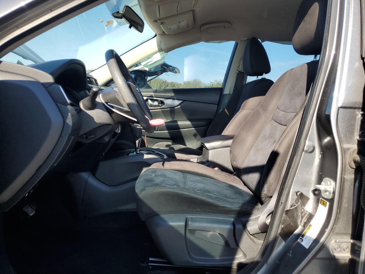 2015 Nissan Rogue - Image 7