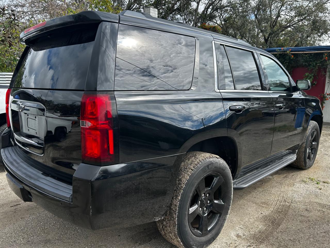 2018 Chevrolet Tahoe - Image 4