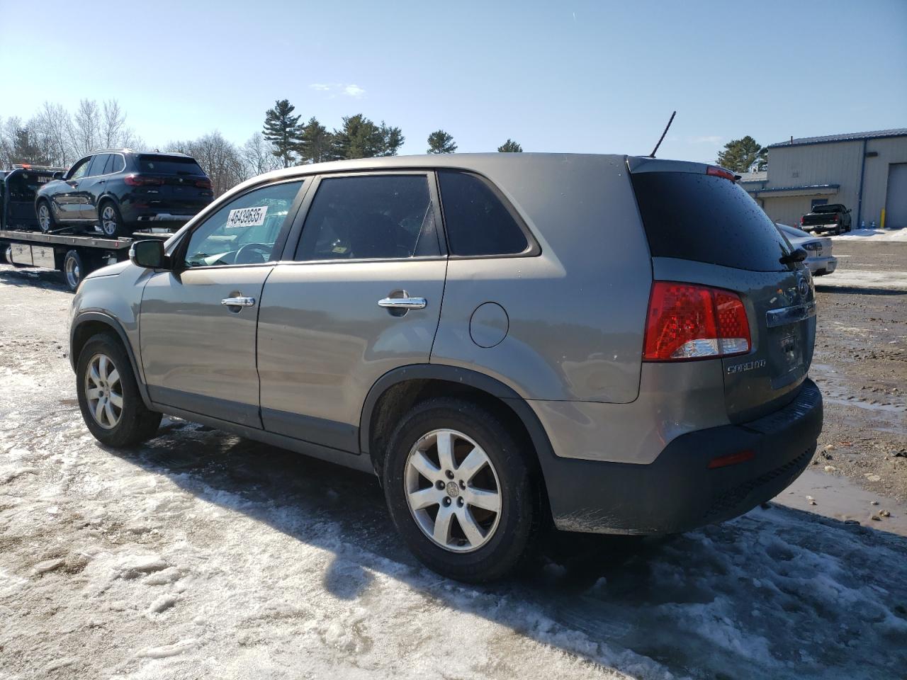 2011 Kia Sorento - Image 2