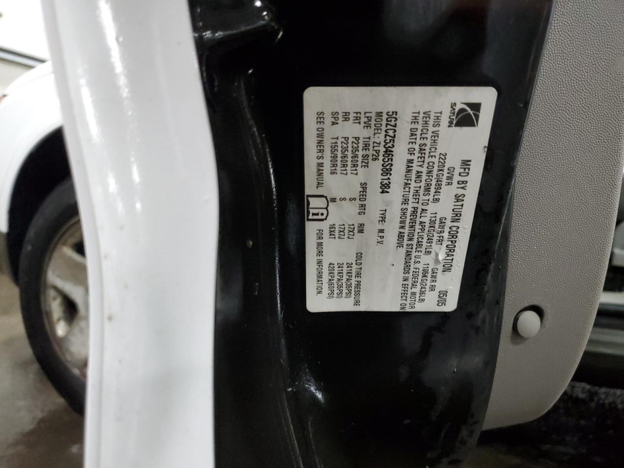2005 Saturn VUE - Image 13
