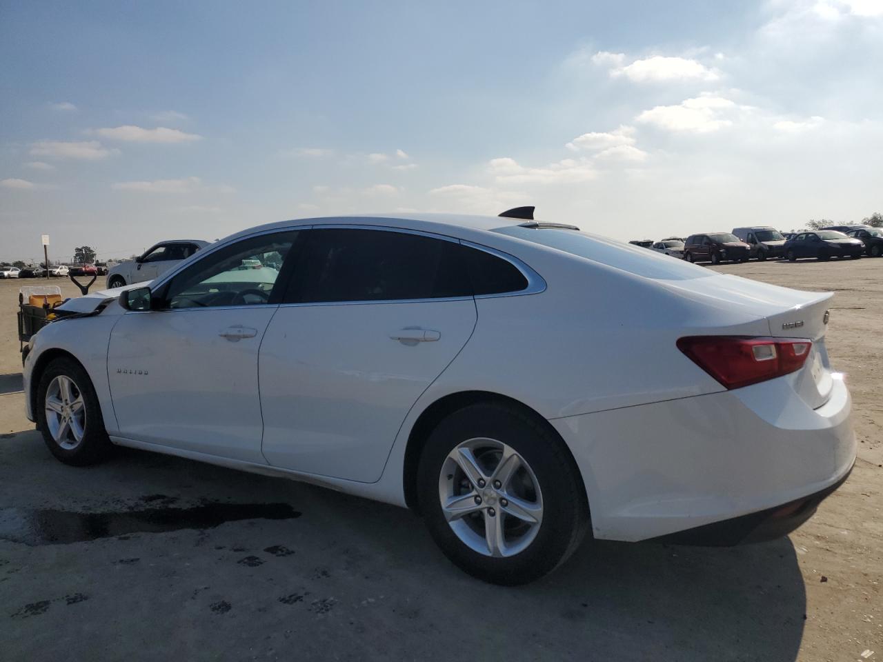 2020 Chevrolet Malibu - Image 2