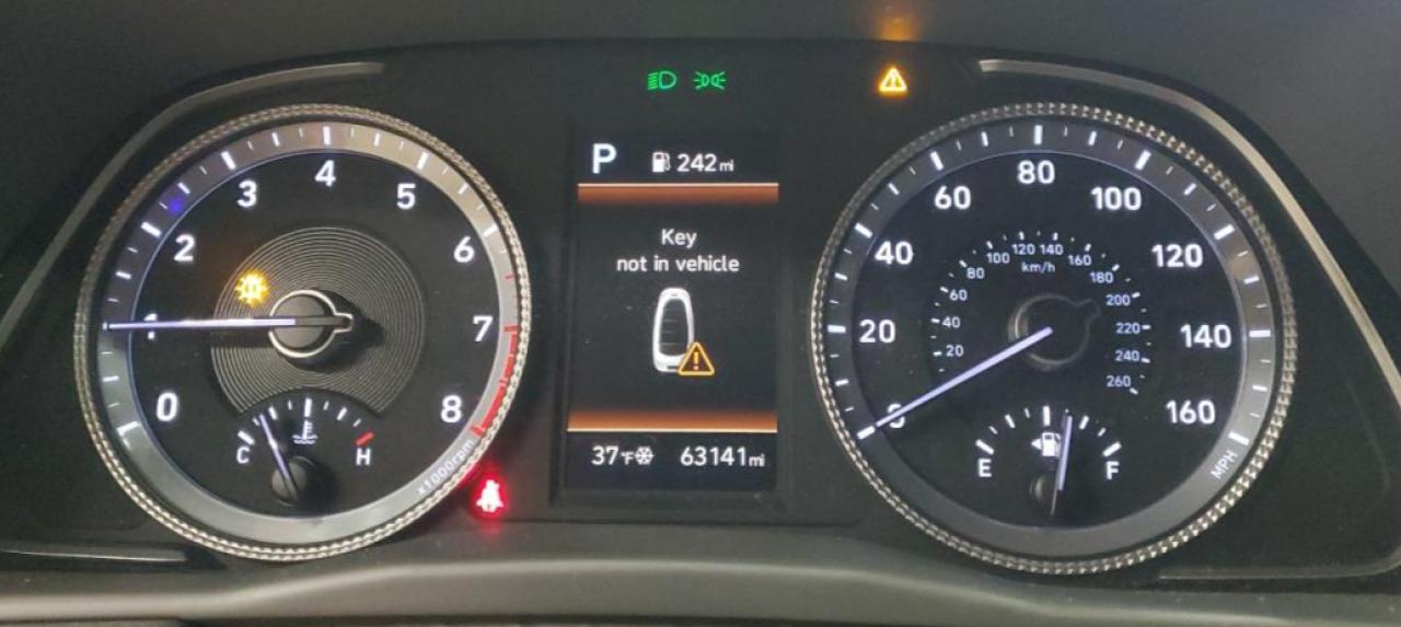2021 Hyundai Sonata - Image 9