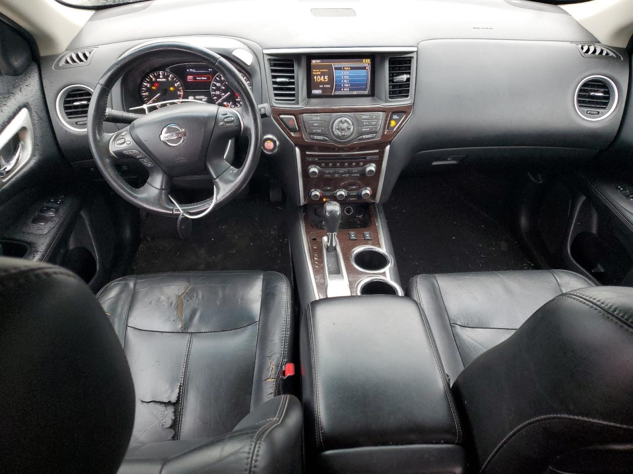 2014 Nissan Pathfinder - Image 8