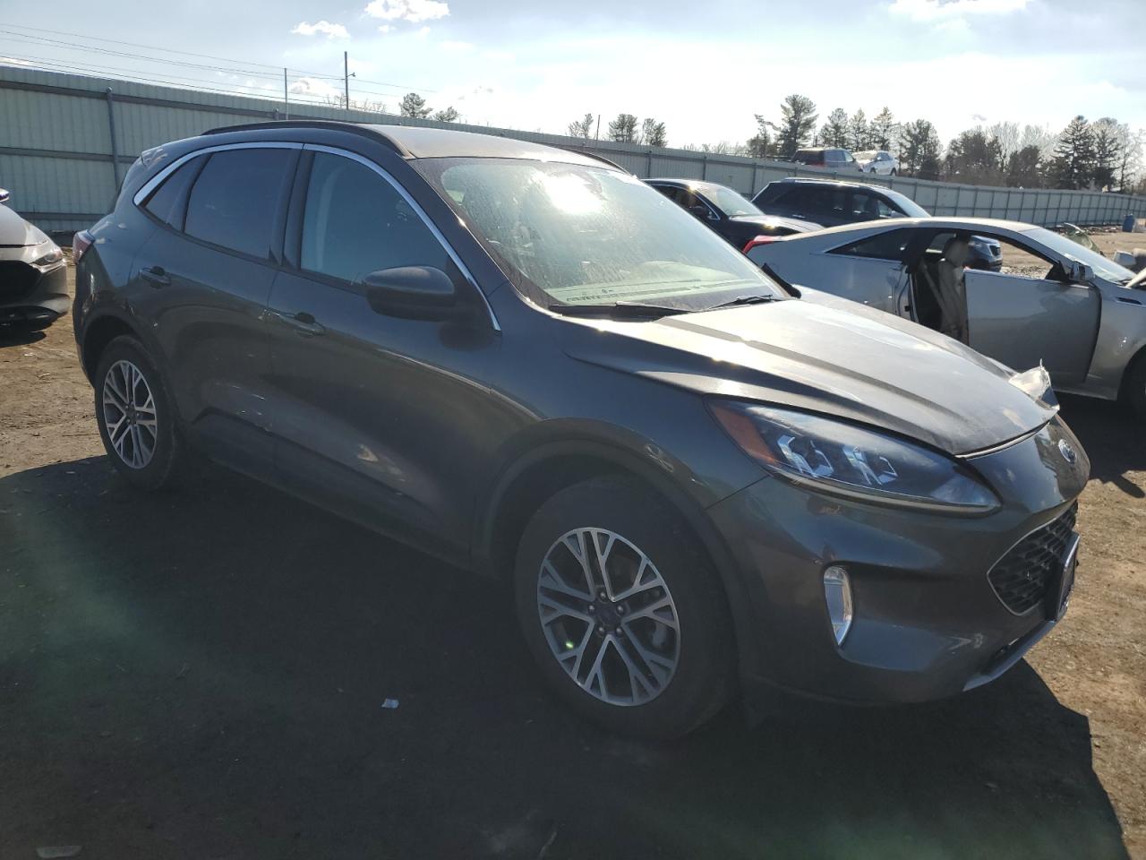 2020 Ford Escape - Image 4