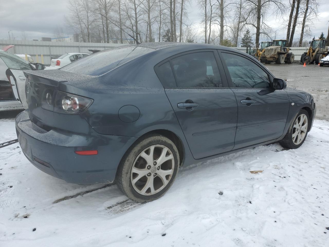 2009 Mazda 3 - Image 3