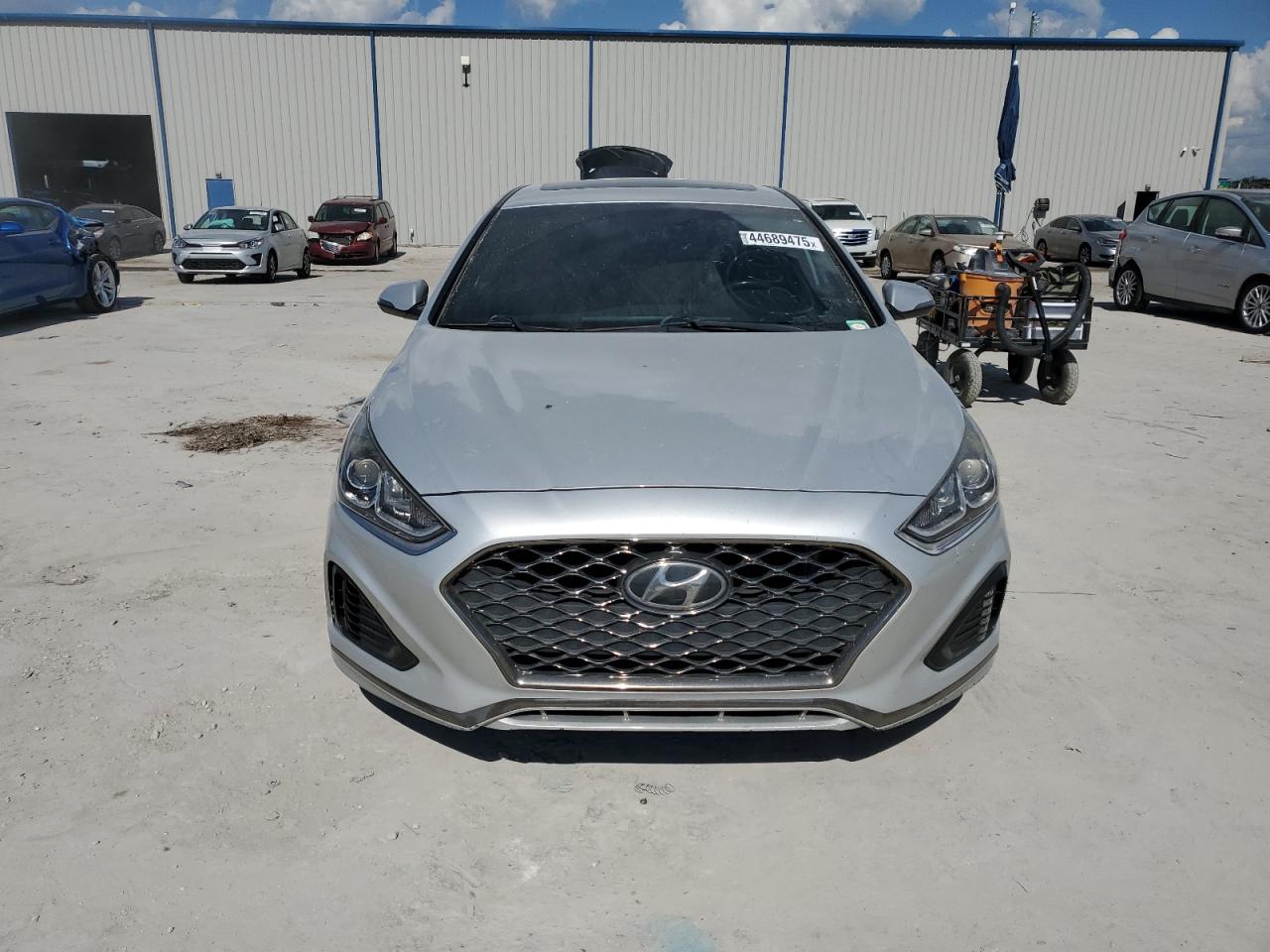 2018 Hyundai Sonata - Image 5