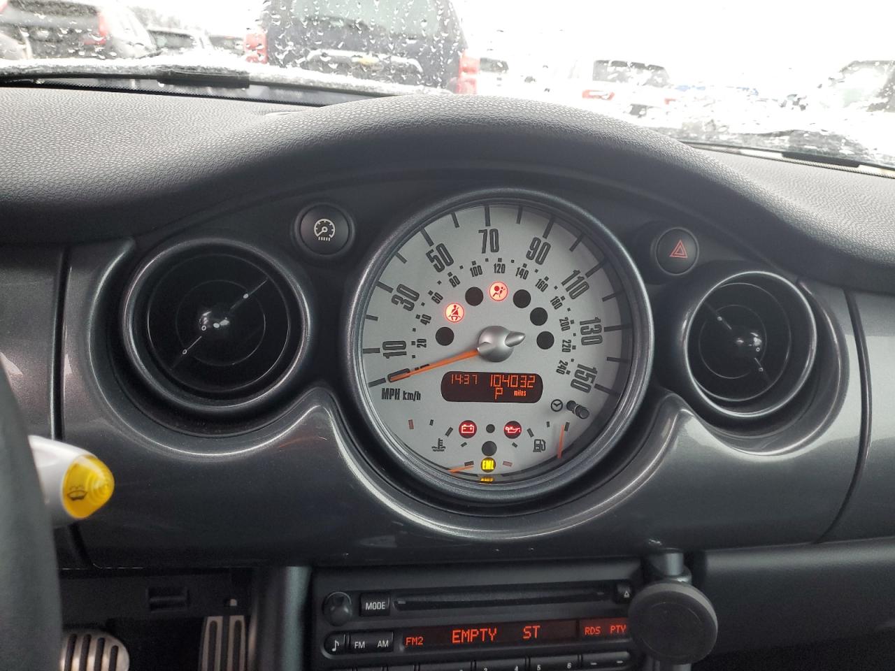 2006 MINI Cooper - Image 9