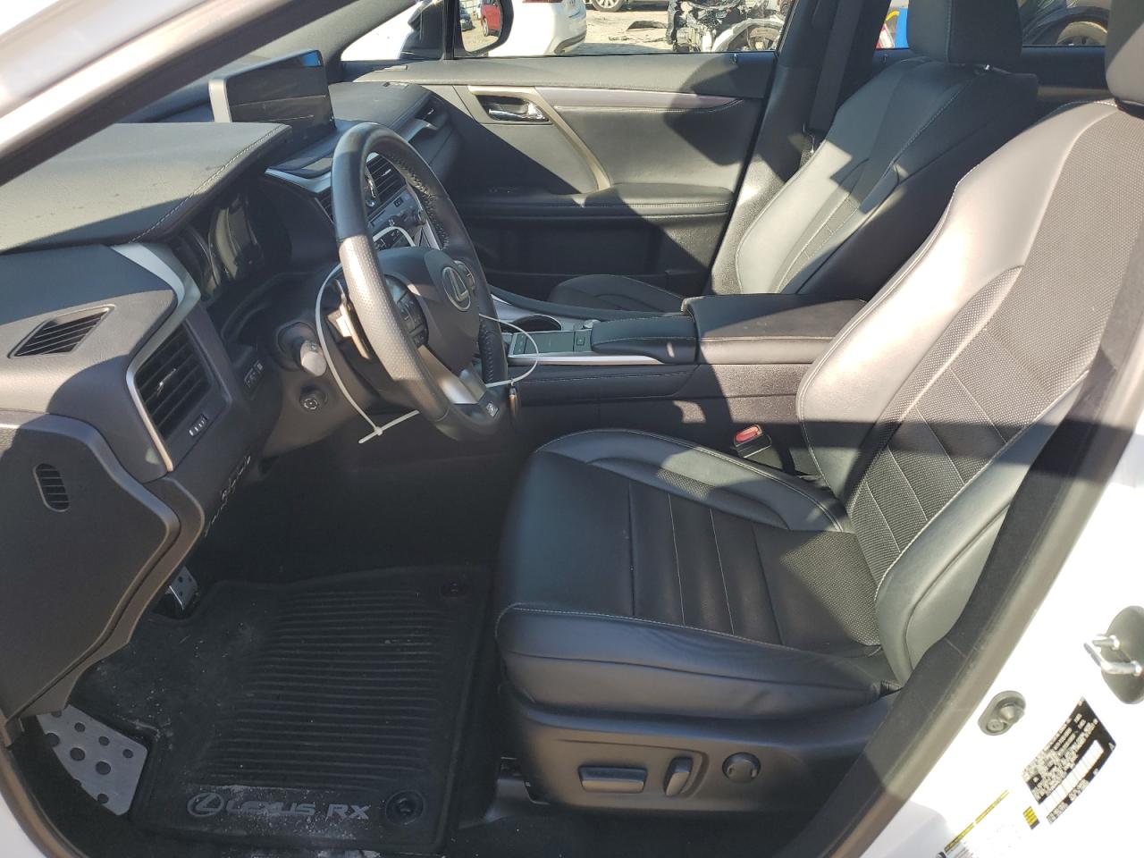 2021 Lexus RX - Image 7