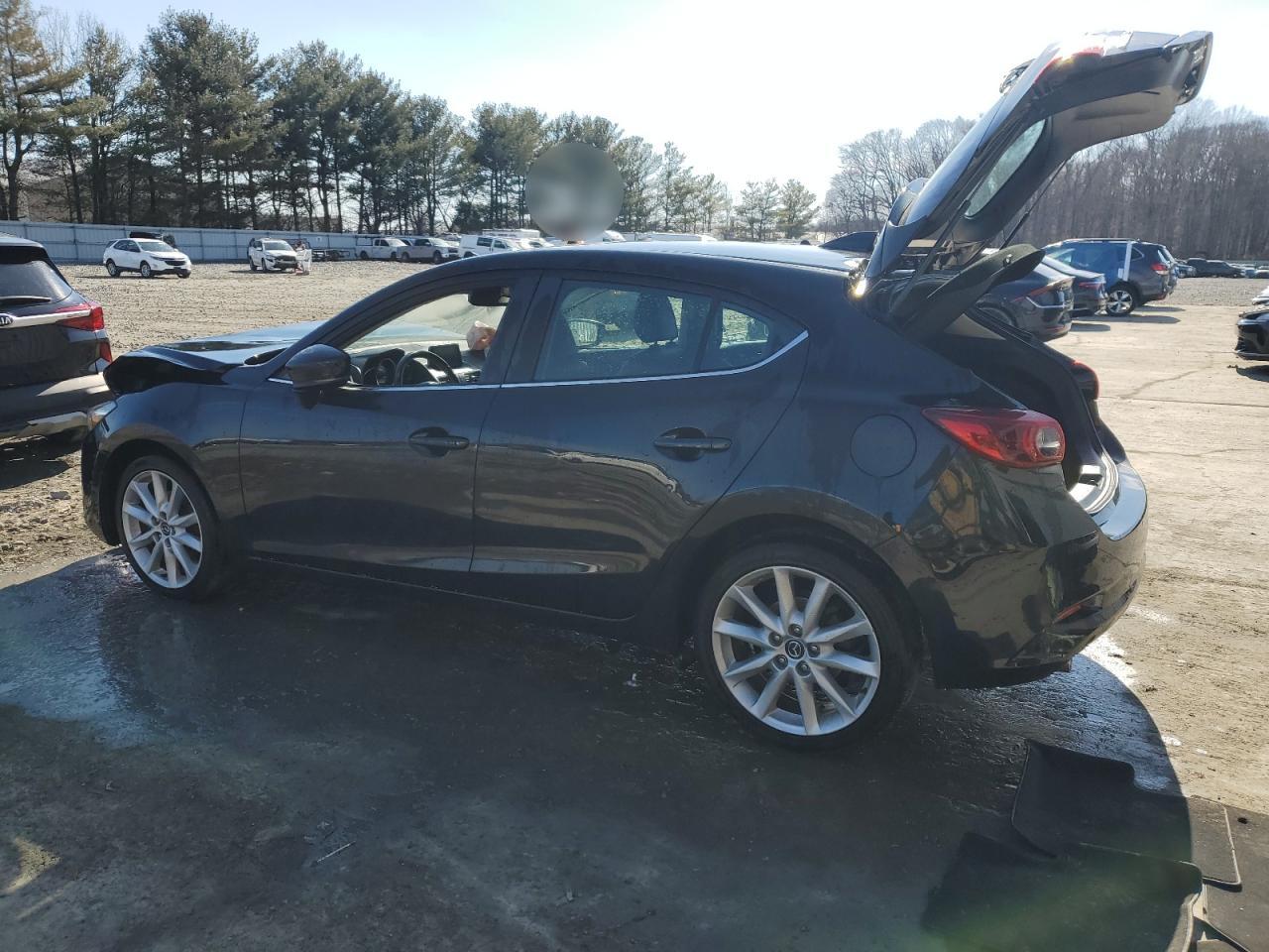 2017 Mazda 3 - Image 2