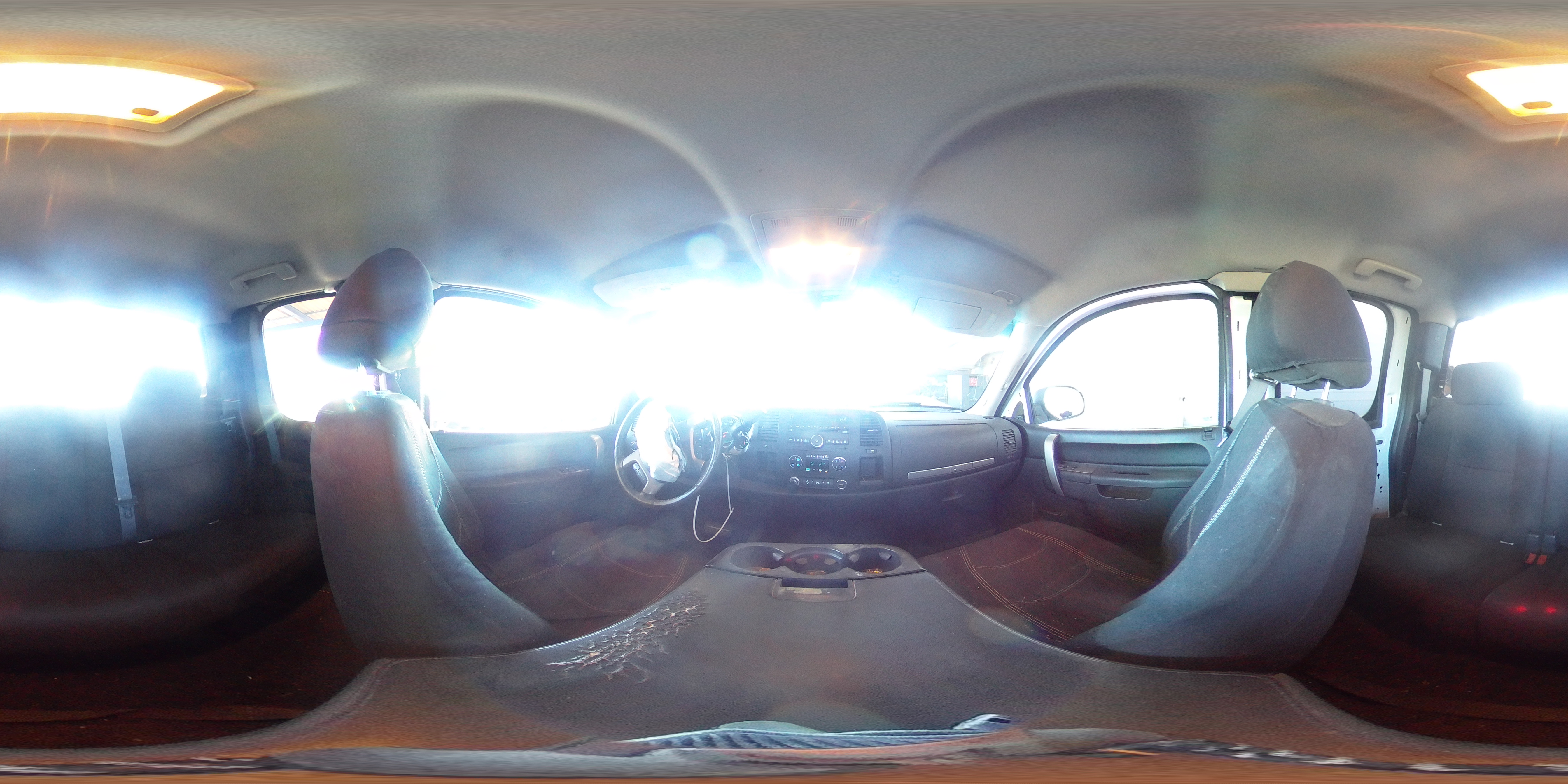 2011 Chevrolet Silverado - Image 13