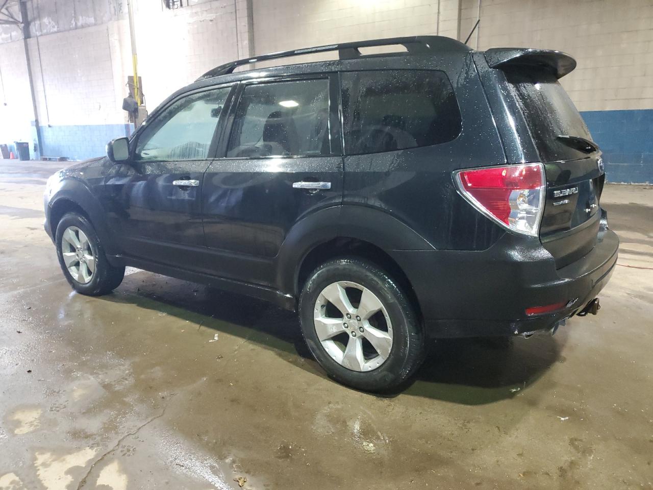 2010 Subaru Forester - Image 2