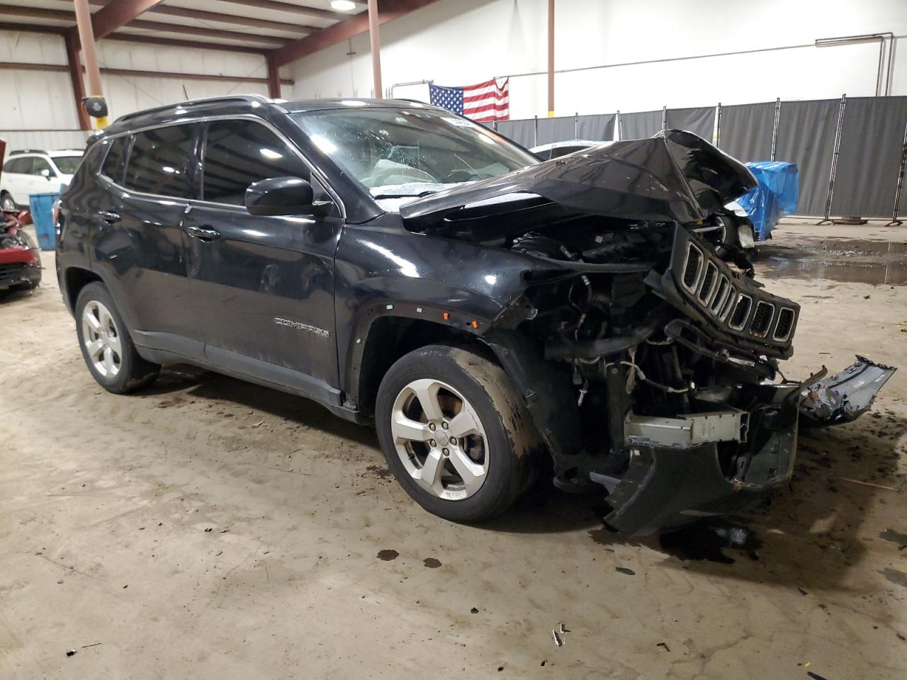 2018 Jeep Compass - Image 4