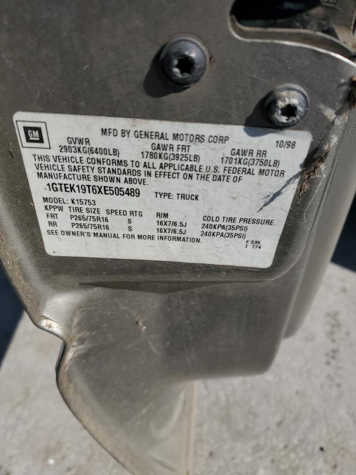 1999 GMC Sierra - Image 15