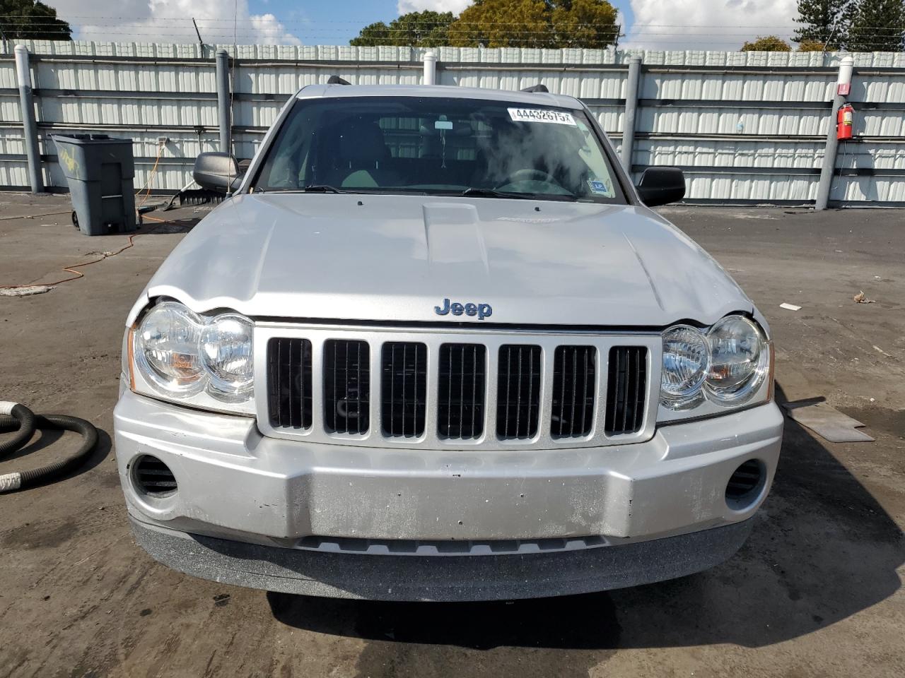 2006 Jeep Grand Cherokee - Image 5