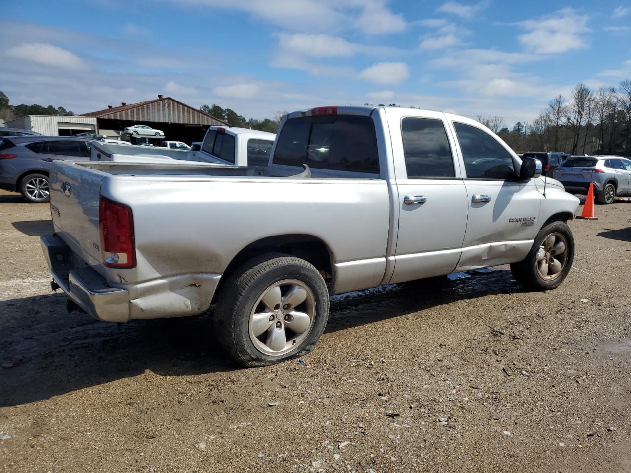 2004 Dodge RAM - Image 3