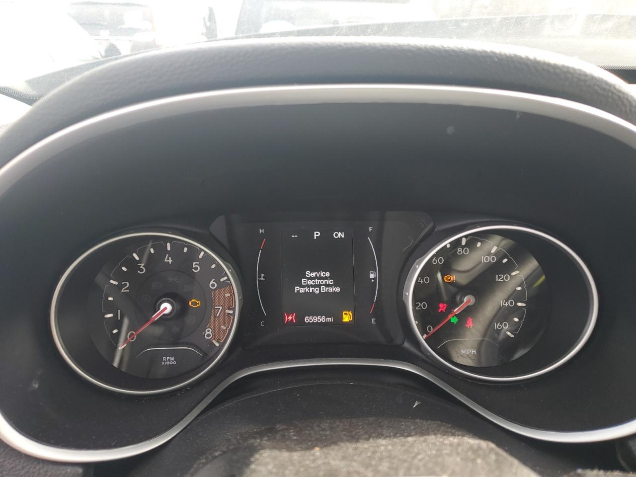 2019 Jeep Compass - Image 9