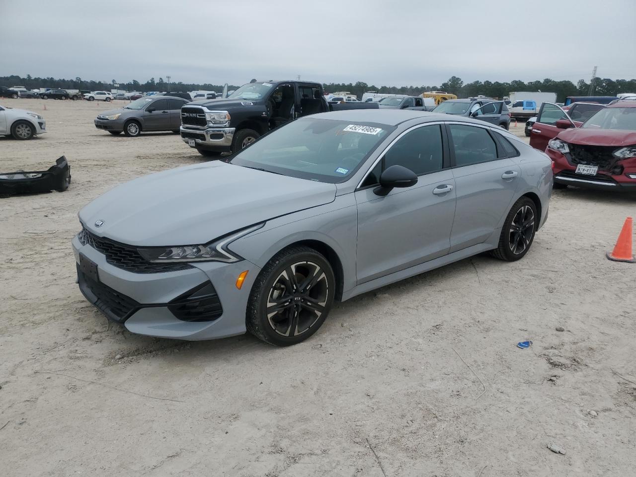 2021 Kia K5 - Image 1