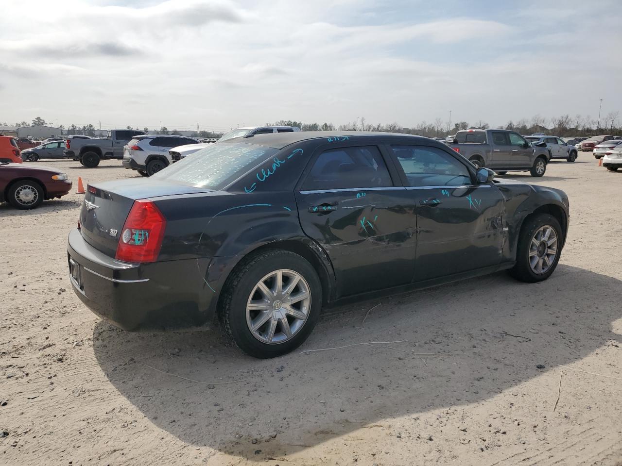 2009 Chrysler 300 - Image 3