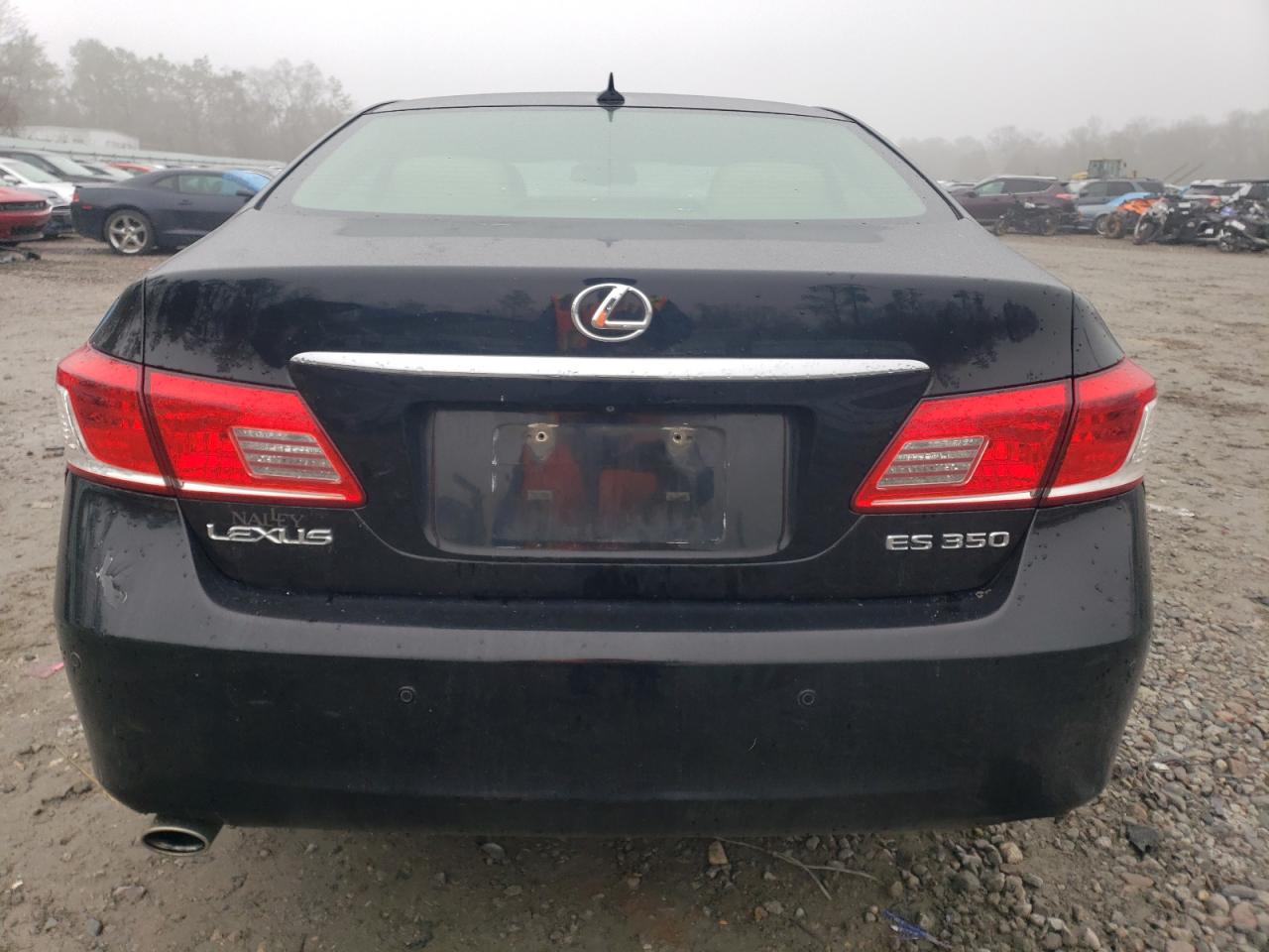 2010 Lexus ES - Image 6