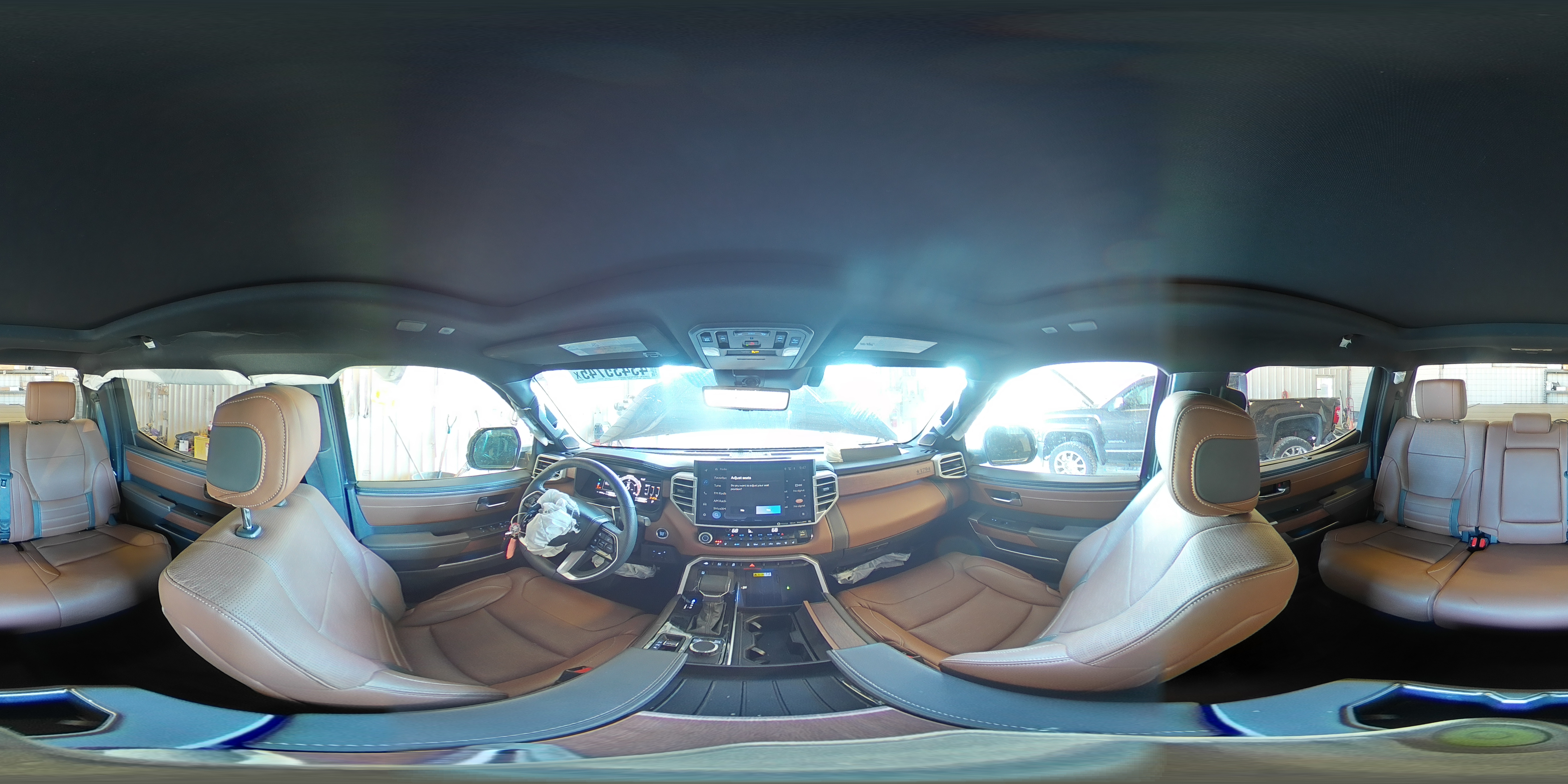 2023 Toyota Tundra - Image 12