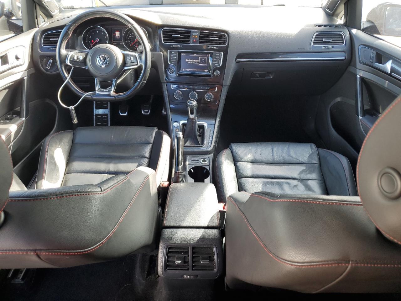 2015 Volkswagen GTI - Image 8