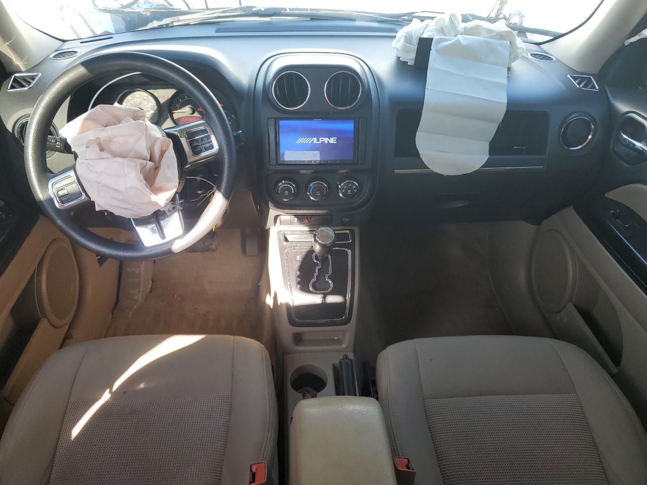 2016 Jeep Liberty (Patriot) - Image 8
