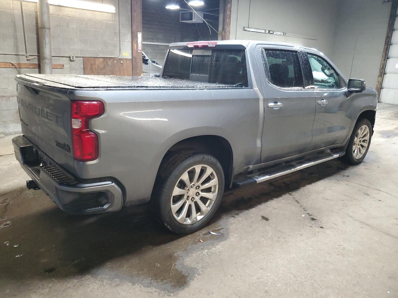 2021 Chevrolet Silverado - Image 3