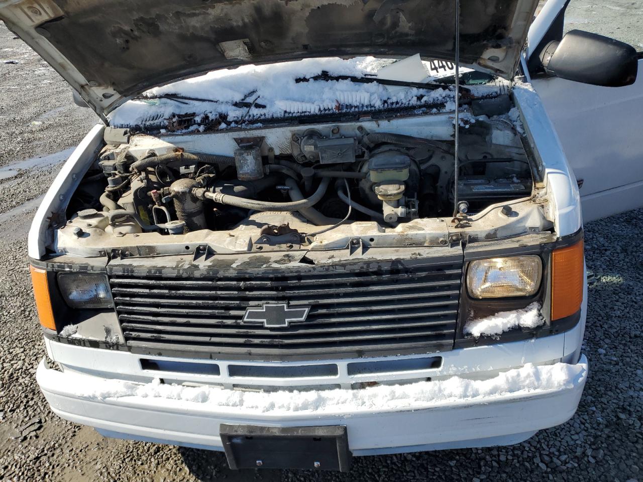 1991 Chevrolet Astro - Image 12