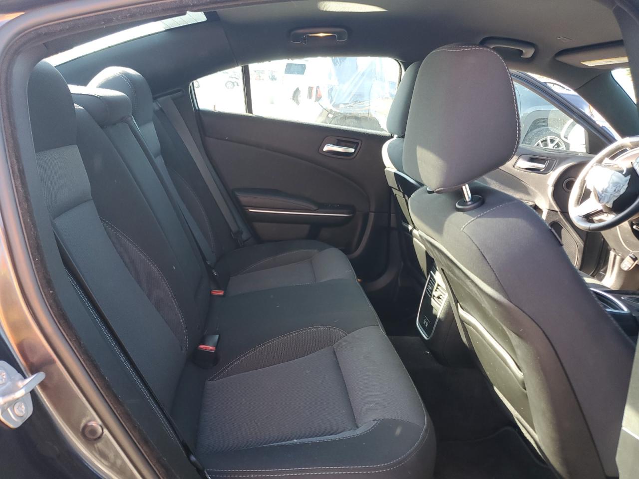 2018 Dodge Charger - Image 10
