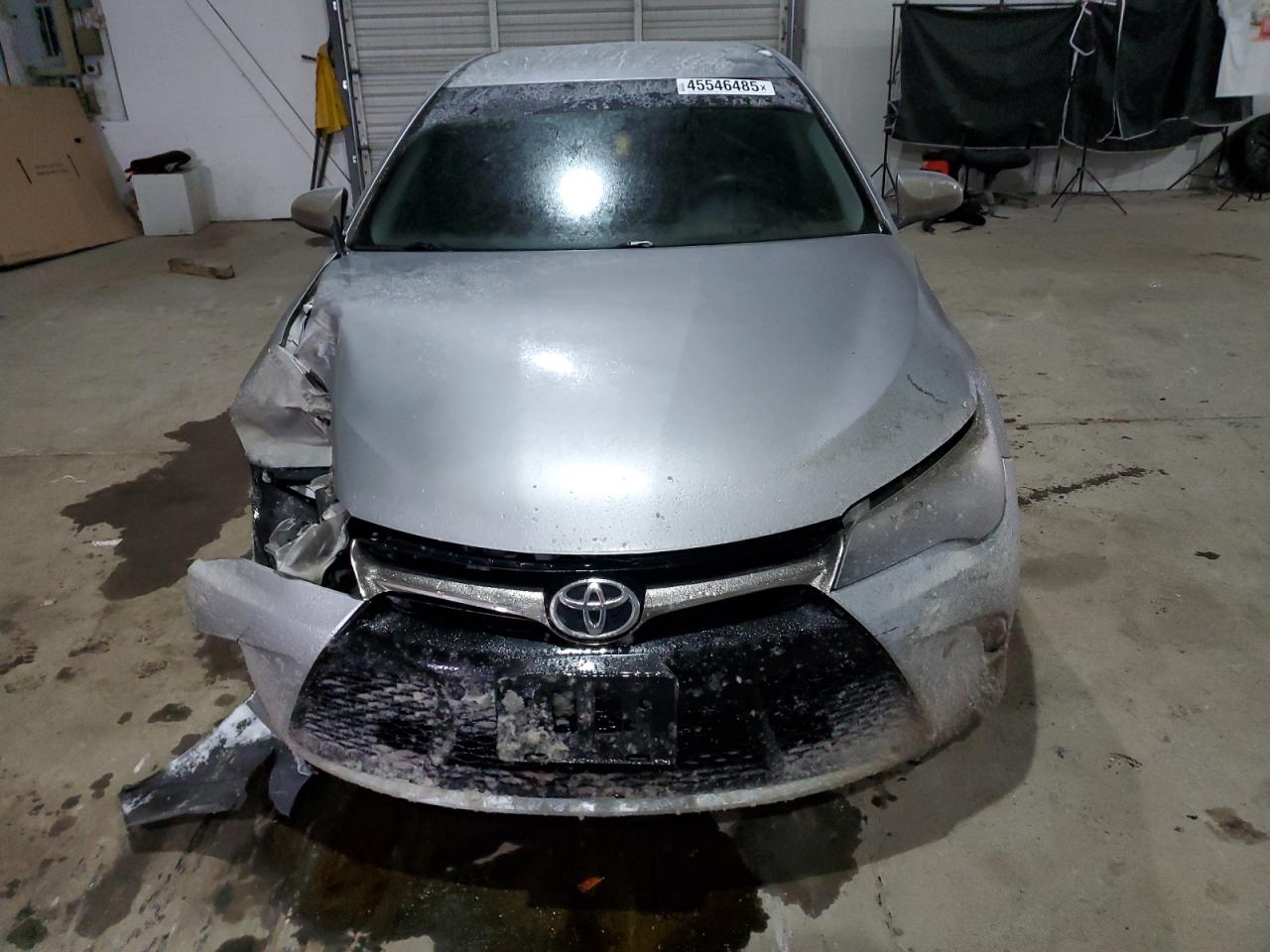 2017 Toyota Camry - Image 5
