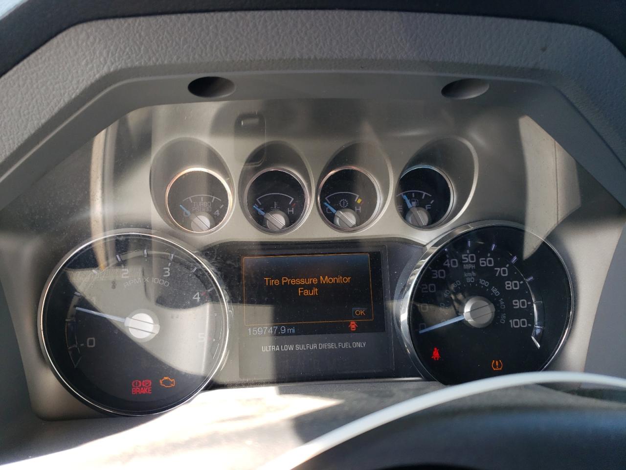 2015 Ford F250 - Image 9