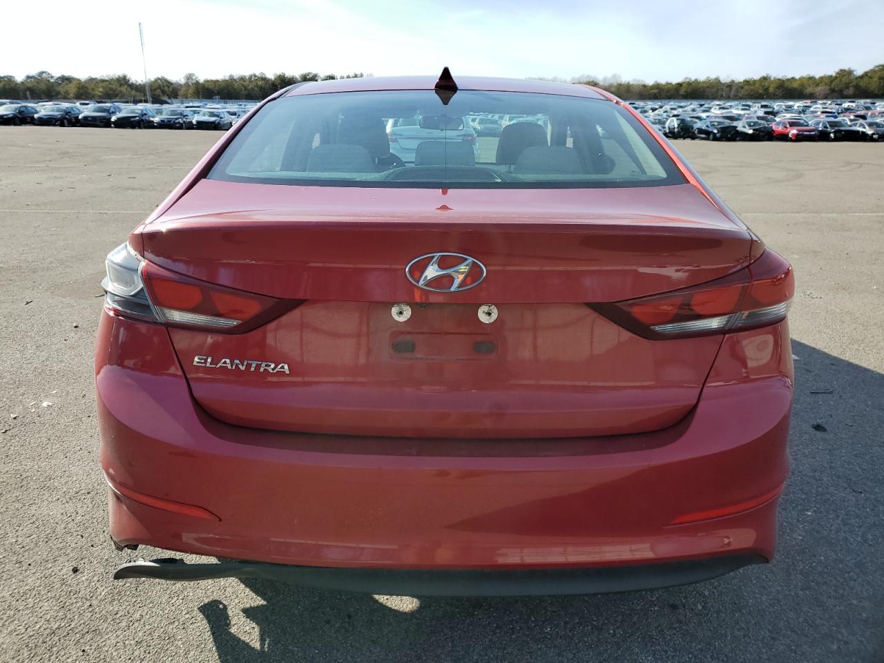 2017 Hyundai Elantra - Image 6