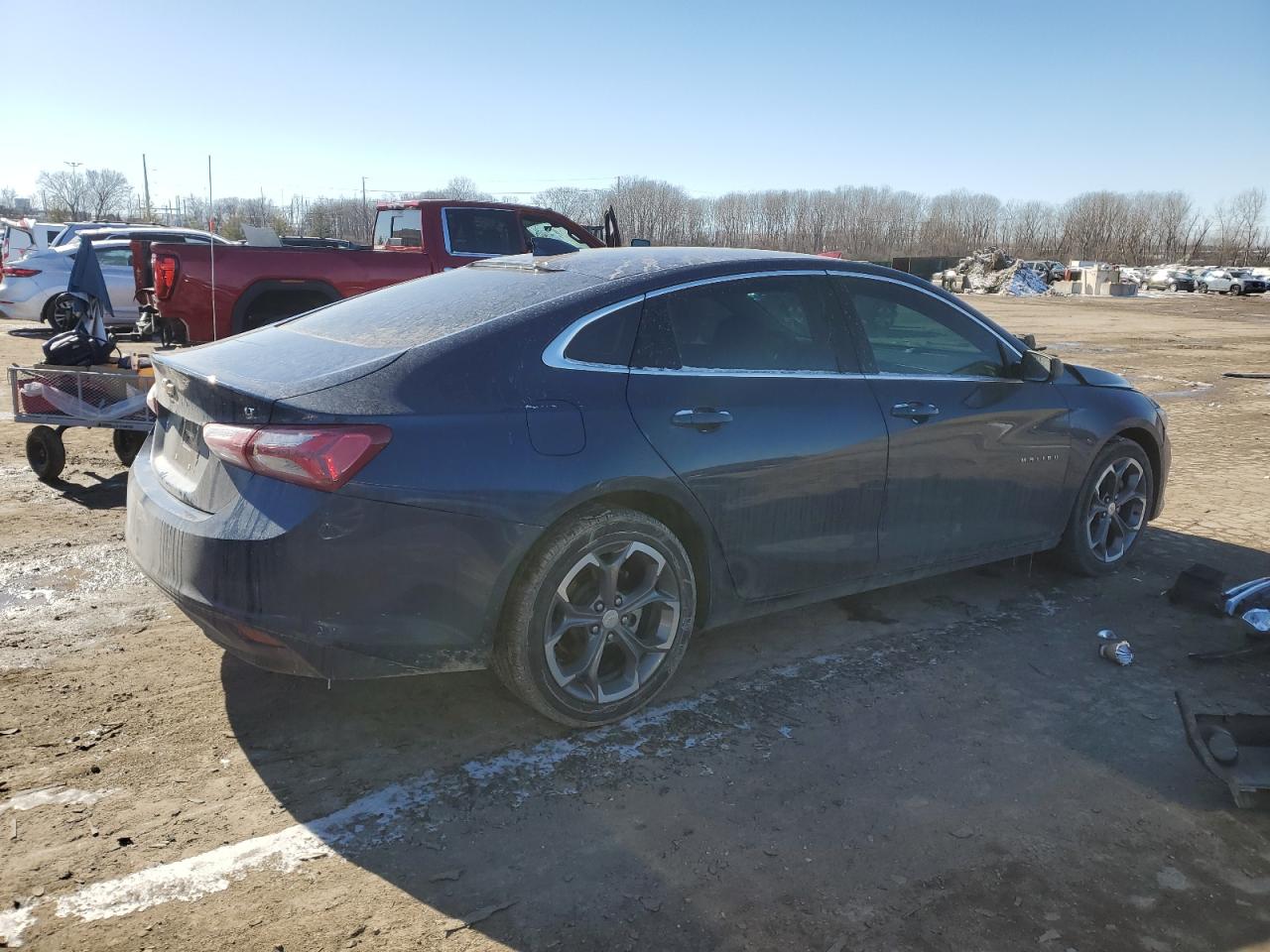 2022 Chevrolet Malibu - Image 3