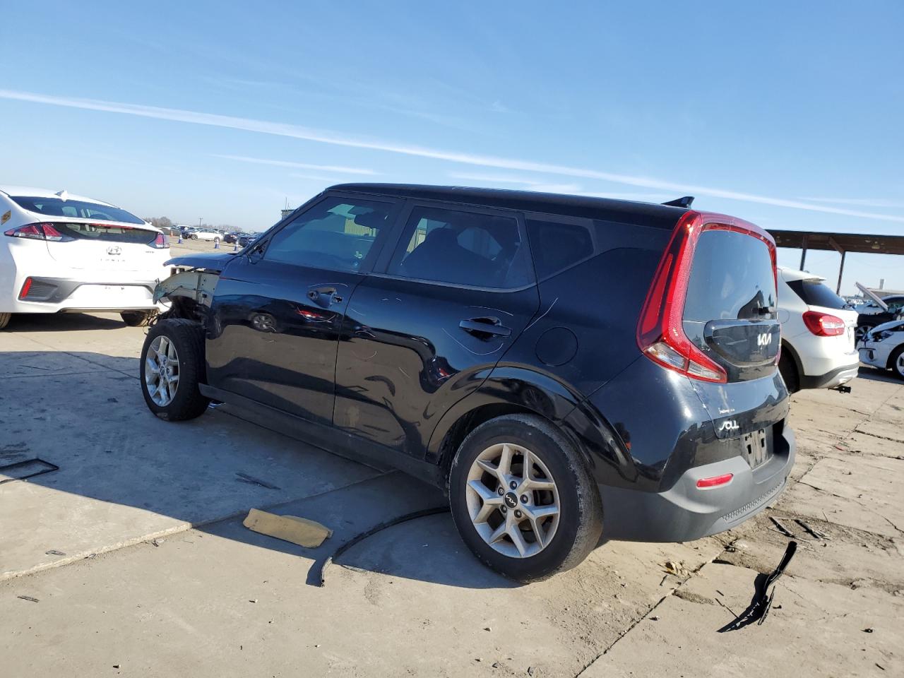 2022 Kia Soul - Image 2
