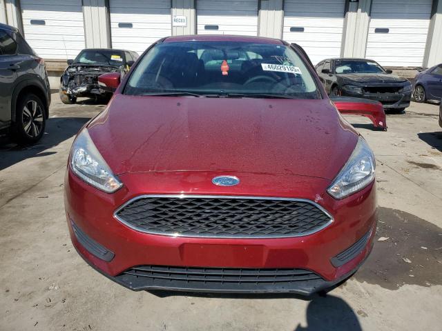 Sedans FORD FOCUS 2015 Czerwony