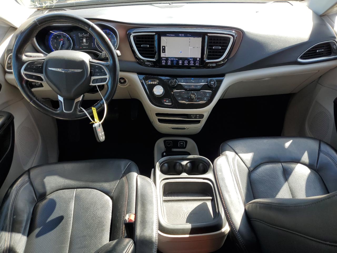 2019 Chrysler Pacifica - Image 8