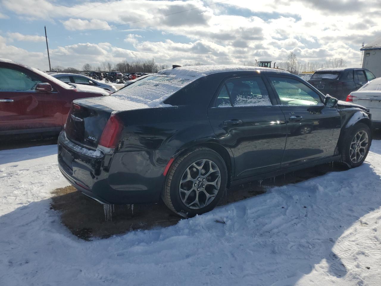 2016 Chrysler 300 - Image 3