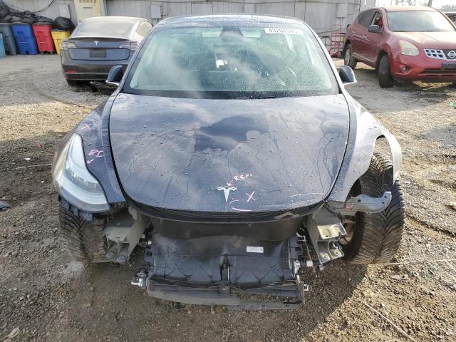  TESLA MODEL 3 2018 Угольный